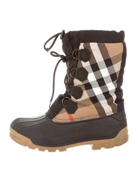 burberry winter boots